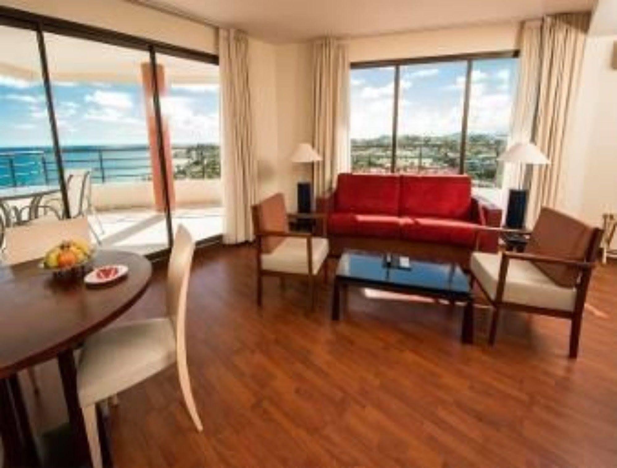 Ramada Hotel & Suites By Wyndham Noumea Dış mekan fotoğraf