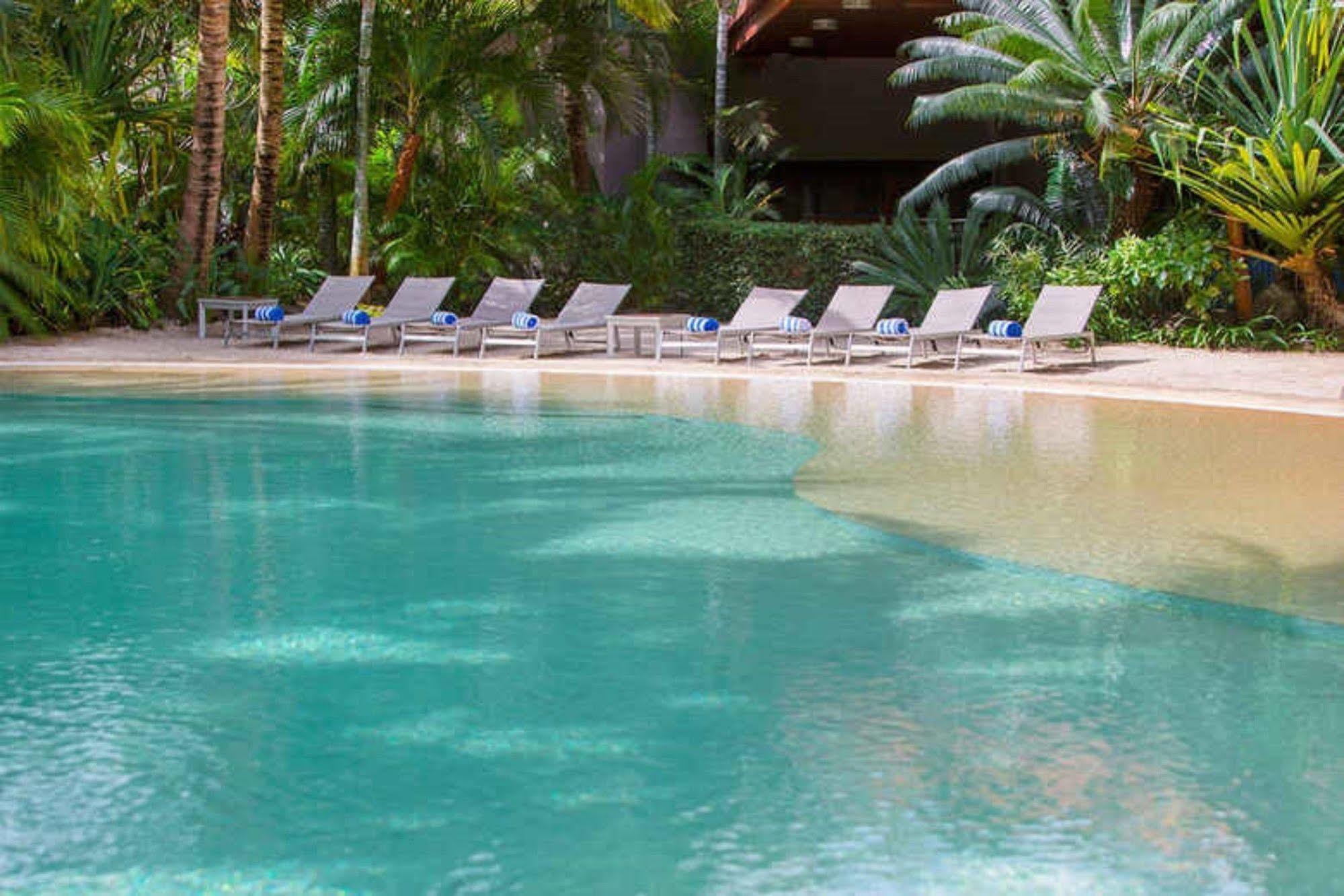 Ramada Hotel & Suites By Wyndham Noumea Dış mekan fotoğraf